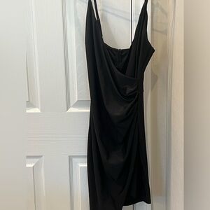 Juniors Forever 21 black dress 👗!